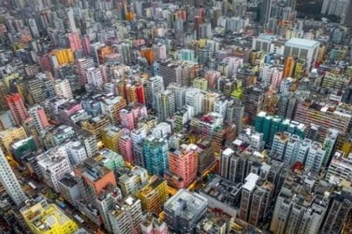 'Bom hẹn giờ' ở Hong Kong: Chằng chịt 'nhà quan tài'