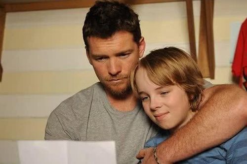 Sam Worthington - Chiến binh Avatar gây bất ngời khi vào vai chữa lành