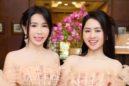 Cách xài điện thoại của con dâu bà chủ thẩm mỹ viện Mailisa