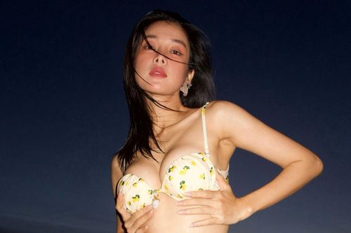 Nữ diễn viên từng bị tát 20 cái vì đóng vai 'tiểu tam' tung hình diện đồ bơi gợi cảm tột độ