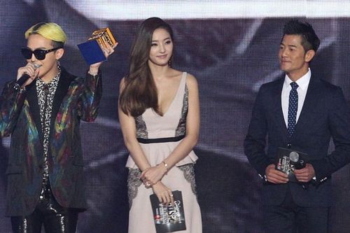 MAMA 2025 diễn ra lặng lẽ, nghệ sĩ không được cười