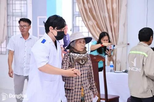 'Gieo hạt' yêu thương sau lũ ở Đắk Lắk