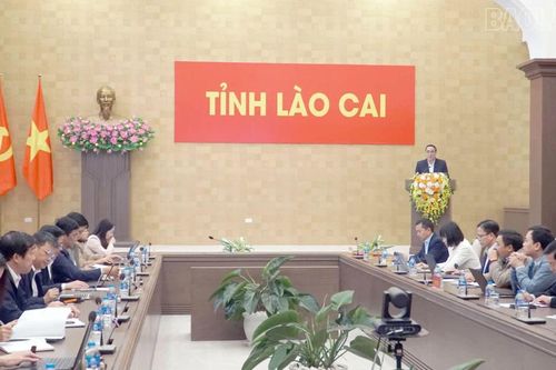 Hội nghị báo cáo viên tháng 11 Đảng ủy UBND tỉnh