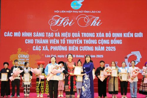 Phường Lào Cai đoạt giải Nhất Hội thi 'Các mô hình sáng tạo và hiệu quả trong xóa bỏ định kiến giới cho thành viên tổ truyền thông cộng đồng các xã, phường biên cương năm 2025'