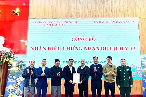Công bố nhãn hiệu chứng nhận 'Du lịch Y Tý'