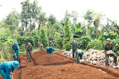 PTKV 2 hỗ trợ xây dựng Nhà tình nghĩa quân dân