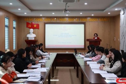 Tập huấn nghiệp vụ công tác Hội chữ thập đỏ