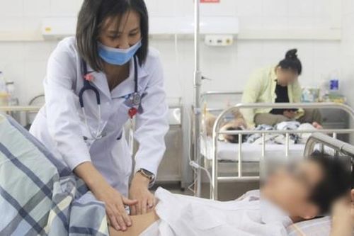 Trẻ tái phát xuất huyết tiêu hóa do chủ quan