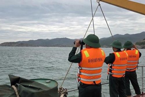 Khánh Hòa: Tàu cá gặp nạn trên đường vào bờ, 3 ngư dân mất tích trên biển