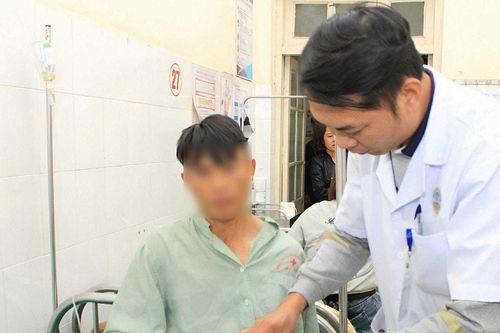 Cứu bàn tay bị nghiền nát do tai nạn máy băm sắn