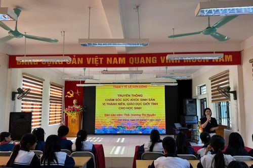 THCS Song Phương: Trang bị kiến thức sức khỏe sinh sản cho học sinh