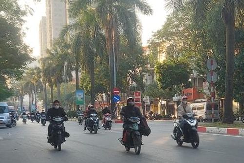 Bão số 15 chưa tan, áp thấp nhiệt đới lại xuất hiện gần biển Đông