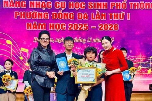 Lần đầu tiên phường Đống Đa tổ chức Liên hoan tài năng nhạc cụ học sinh