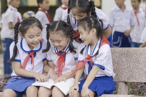 Uống nhiều trà sữa gây hại cho sức khỏe học sinh