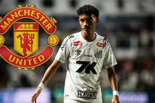 MU theo đuổi con trai Robinho