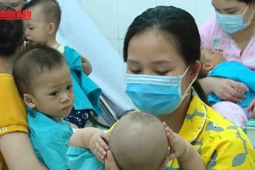 Bộ Y tế cảnh báo cúm mùa, tay chân miệng và RSV vào cao điểm mùa đông