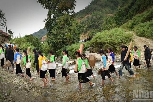 Khám phá phong tục cưới hỏi độc đáo của dân tộc Mảng