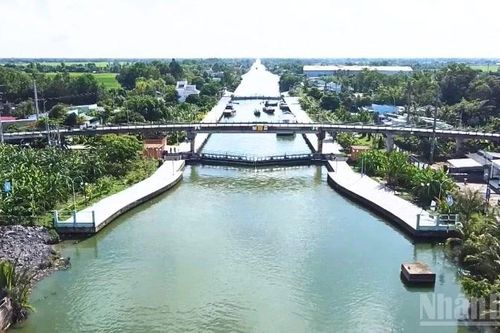 Thủy lợi tạo động lực phát triển bền vững miền Tây