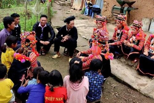 Giữ hồn di sản Hà Nhì nơi thượng nguồn sông Đà