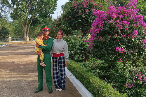 Thêm tự tin bước về phía trước