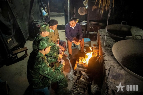 Những đảng viên trẻ nơi biên cương Cực Bắc - Bài 3: Đến với dân bằng cả trái tim người lính (Tiếp theo và hết)