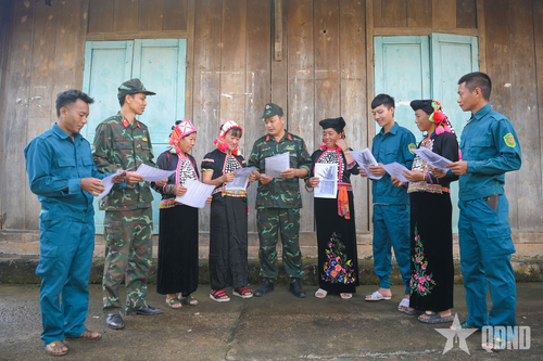 Âm thầm 'cuộc chiến' trên không gian mạng ở vùng biên - Bài 1: Khi biên giới không chỉ có đường tuần tra