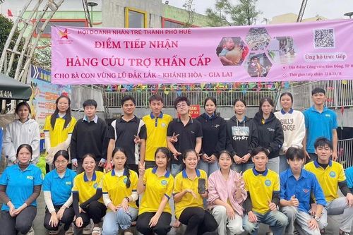 Sinh viên Huế sẵn sàng sẻ chia, chung tay hướng về bà con vùng lũ