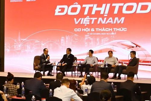 Hoàn thiện khung thể chế để TPHCM bứt phá - Bài 5: Khơi thông nguồn lực hạ tầng