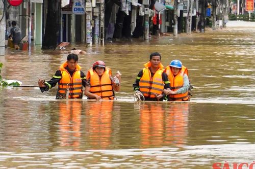 Khánh Hòa: Hỗ trợ người thuê trọ bị ảnh hưởng lũ lụt