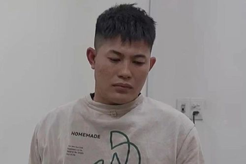 Ôm hai con nhỏ nhảy cầu, người cha có dấu hiệu tội Giết người