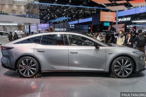 Cận cảnh xe điện Toyota bZ7 vừa trình làng tại Châu Á