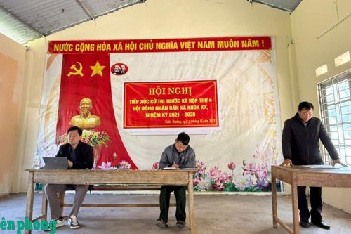 Người thắp sáng niềm tin ở xóm Mù Chảng