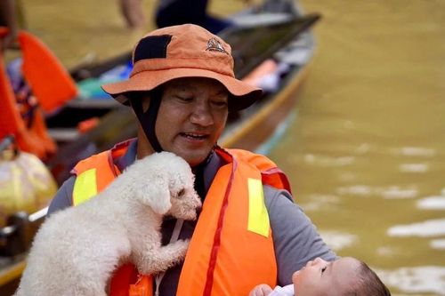 7 ngày ứng cứu nơi rốn lũ