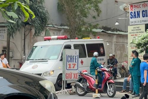 Người phụ nữ tử vong nghi rơi từ sân thượng chung cư ở TPHCM