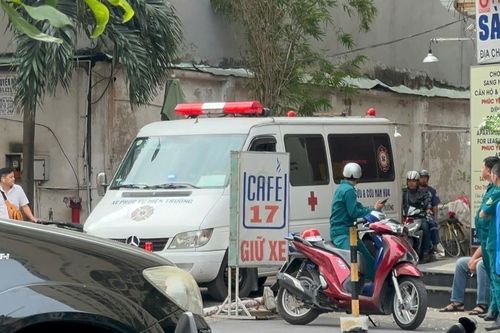 Người phụ nữ tử vong sau tiếng động mạnh, nghi rơi từ tầng cao chung cư
