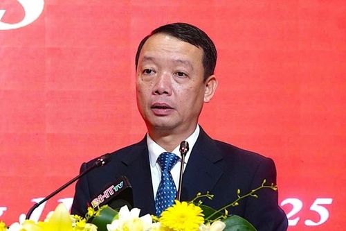 Phê chuẩn nhân sự 3 địa phương Hà Tĩnh, Huế, Khánh Hòa