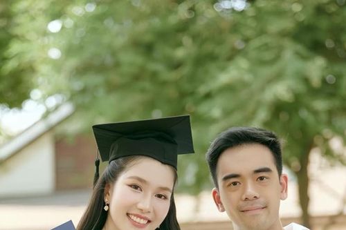 Á hậu Phương Anh nhận học bổng tiến sĩ 3 tỷ đồng từ RMIT