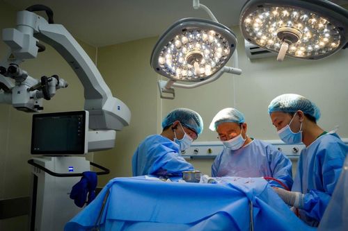 Bác sĩ cảnh báo không chủ quan với triệu chứng đau đầu kéo dài