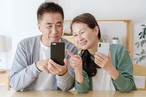 Vợ chồng hạnh phúc hơn nhờ... AI