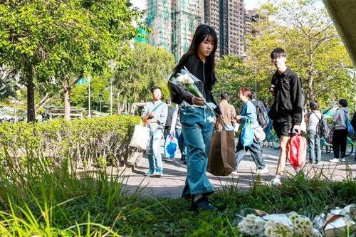 Hồng Kông (Trung Quốc) để tang 3 ngày tưởng niệm nạn nhân vụ cháy chung cư