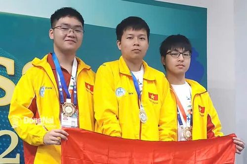 Kỳ thủ trẻ Minh Duy giành huy chương vàng đồng đội nam Cờ chớp Giải trẻ châu Á 2025