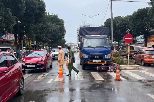 Gia Lai: Tạm giữ tài xế xe tải trong vụ tai nạn làm 2 ông cháu tử vong