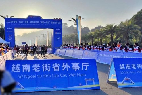 Khởi tranh Giải đua xe đạp quốc tế 'Một đường đua, hai quốc gia' Lào Cai, Việt Nam – Hồng Hà, Trung Quốc năm 2025