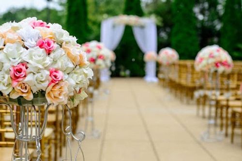 Tản mạn về đám cưới