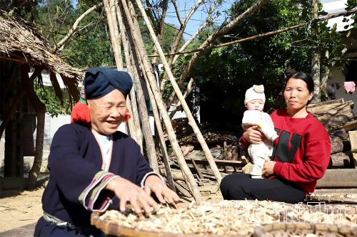 Vẻ đẹp thiên nhiên, con người Xuân Sơn
