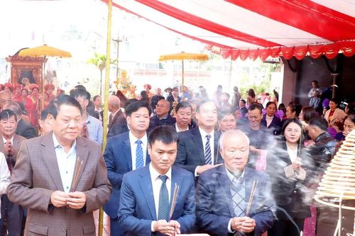 Lễ giỗ Thủy Tổ Quốc mẫu