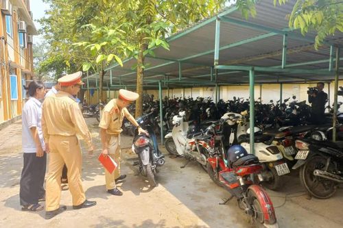 An toàn giao thông cho học sinh, trách nhiệm của người lớn