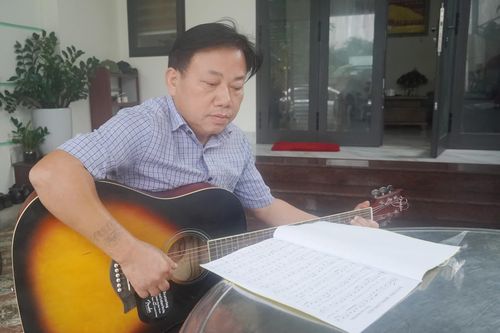 Người lính viết nhạc