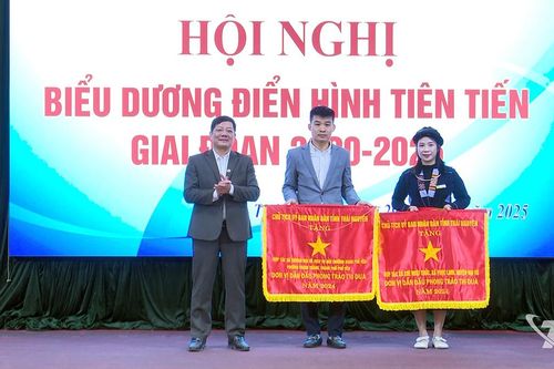 Liên minh HTX tỉnh Thái Nguyên biểu dương điển hình tiên tiến