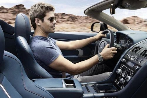 Vì sao tài xế kinh nghiệm luôn ngả ghế khi lái xe?